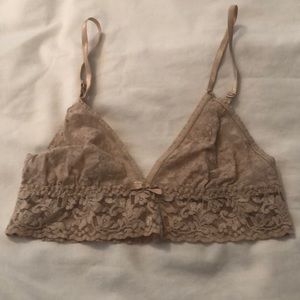 HANKY PANKY BRA SIZE SM